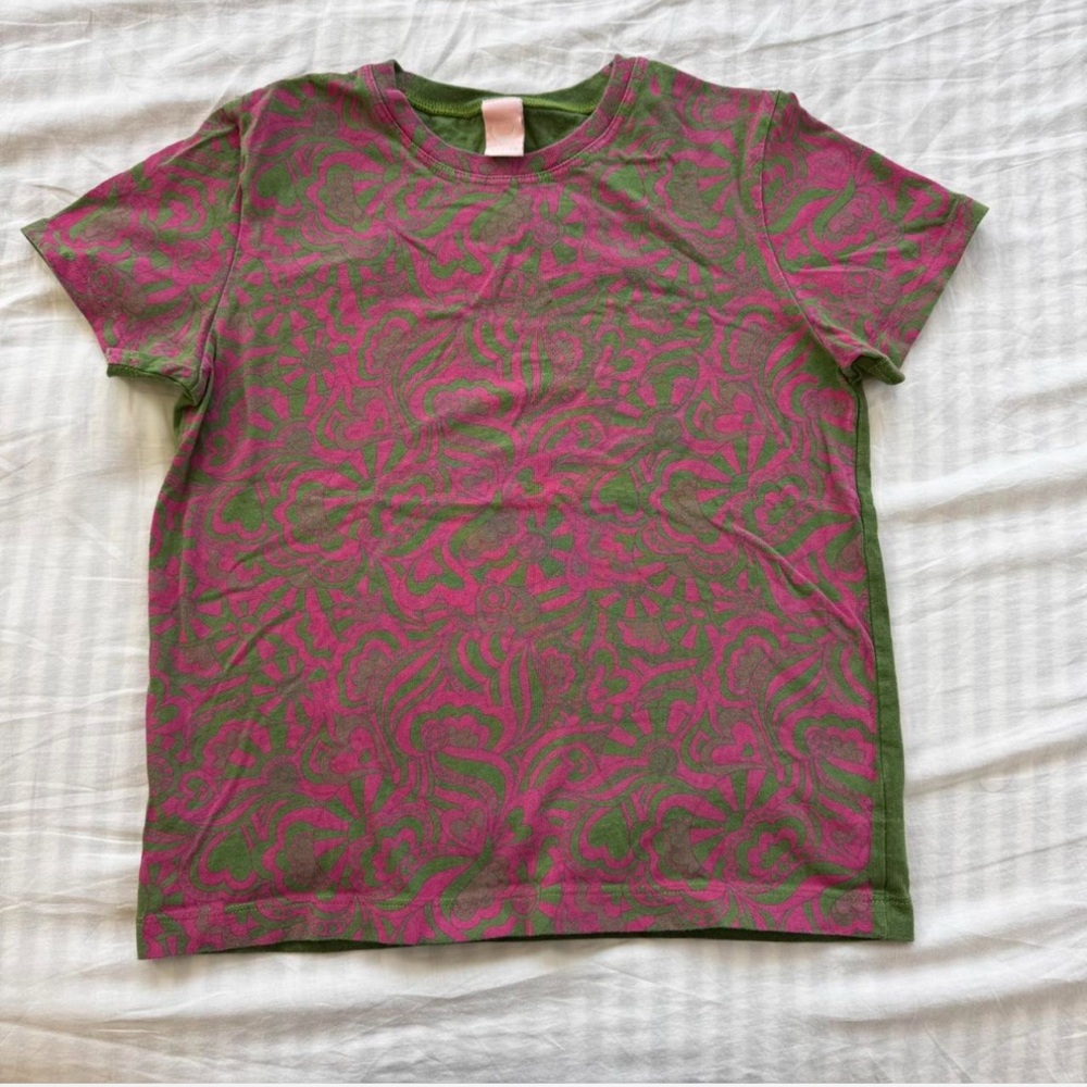 Women’s Short Sleeve Tee in Pink and Olive Green